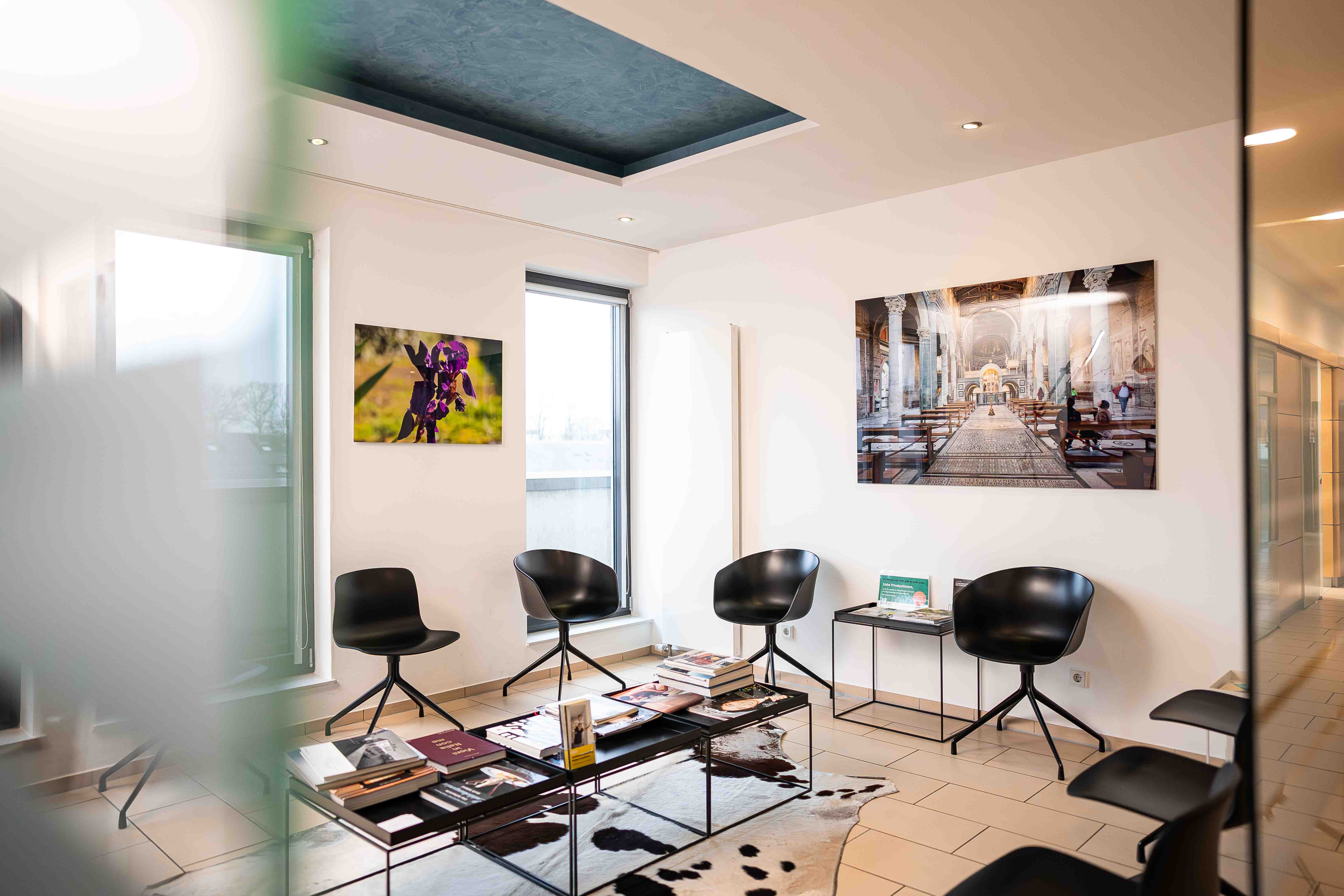 Praxisräume und helle Atmosphäre bei ImProDent Gütersloh